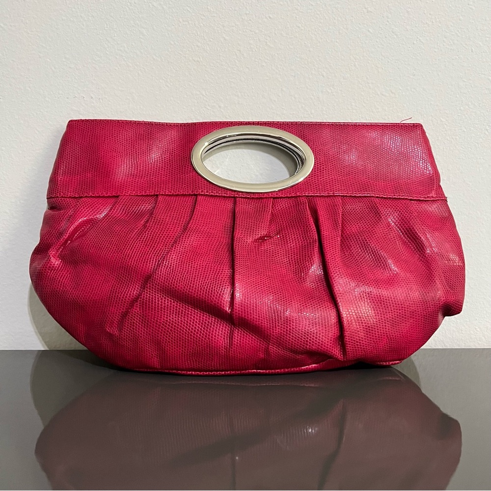 Fashion Express Red Leather Purse With Integrated Magnetic Clasp Handle